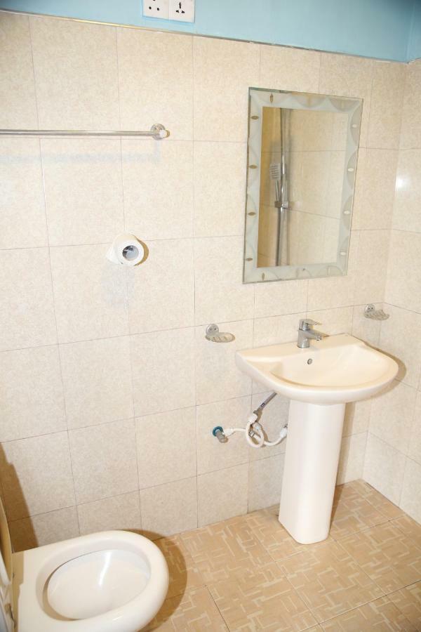 Green Lushy Home Stay Ела Екстериор снимка